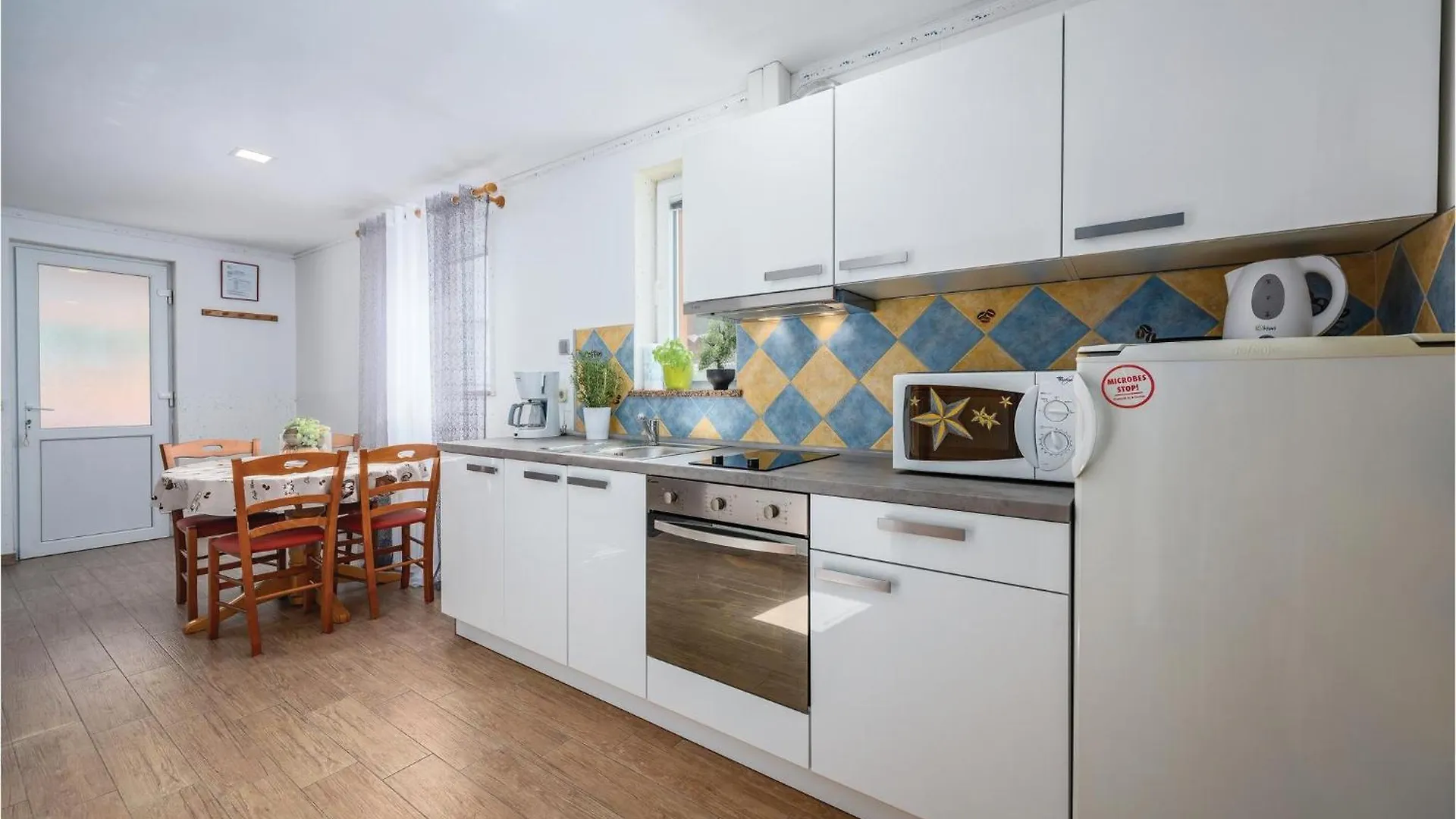Gorgeous Apartment In Baderna With Jacuzzi Croatia