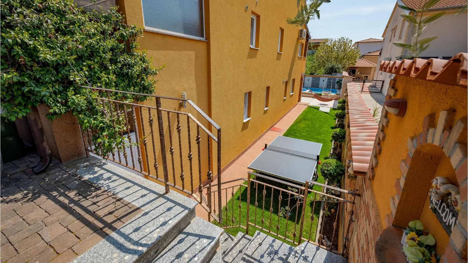 Gorgeous Apartment In Baderna With Jacuzzi